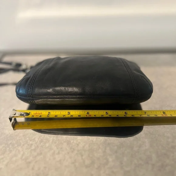 Coach 🖤 black leather wristlet - wallet - clutch - vintage - Picture 6 of 8